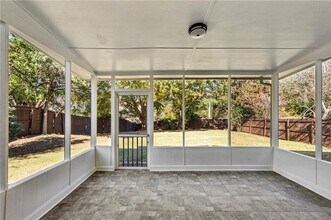 300 Carrington Way in Canton, GA - Building Photo - Building Photo