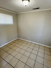 1331 Colonial Rd in Memphis, TN - Building Photo - Building Photo