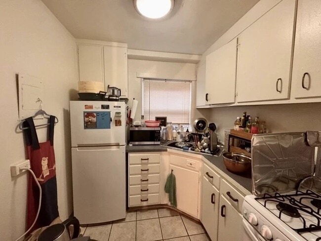 102 N Lincoln Ave, Unit 3 in Urbana, IL - Foto de edificio - Building Photo