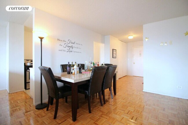 401 2nd Ave in New York, NY - Building Photo - Building Photo