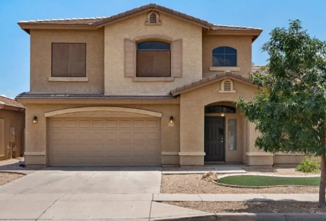 property at 5443 W Marietta Dr