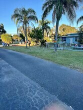 10464 106th Ave N in Largo, FL - Building Photo - Building Photo