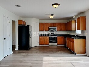 14070 Eagle Feathers Dr in Jacksonville, FL - Building Photo - Building Photo