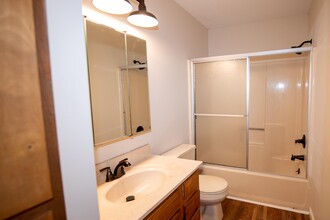 146 Pierre Pl, Unit 146 in Lima, OH - Building Photo - Building Photo