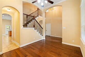 214 Pinto Point Dr in The Woodlands, TX - Foto de edificio - Building Photo