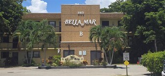 367 S Federal Hwy in Deerfield Beach, FL - Building Photo