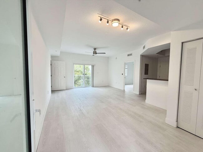 7516 NE 1st Ave in Miami, FL - Building Photo - Building Photo