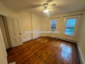 81 Windsor St, Unit 1 in Boston, MA - Foto de edificio - Building Photo