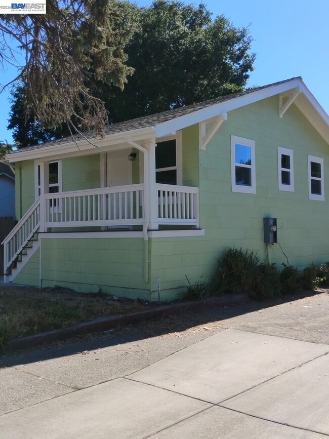 property at 813 Butte St