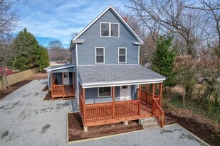 35617 Airport Rd in Rehoboth Beach, DE - Building Photo