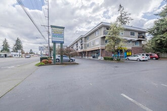 10240 BG Town Centre Village - Residential in Lakewood, WA - Building Photo - Building Photo