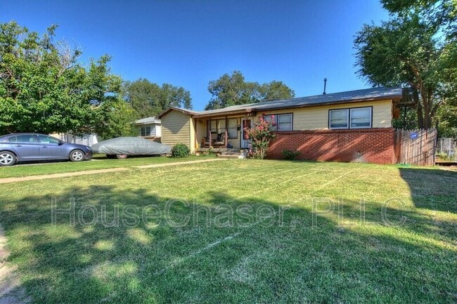 5004 40th St in Lubbock, TX - Building Photo - Building Photo