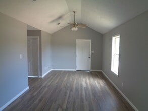 1582 CR 885 in Saltillo, MS - Building Photo - Building Photo