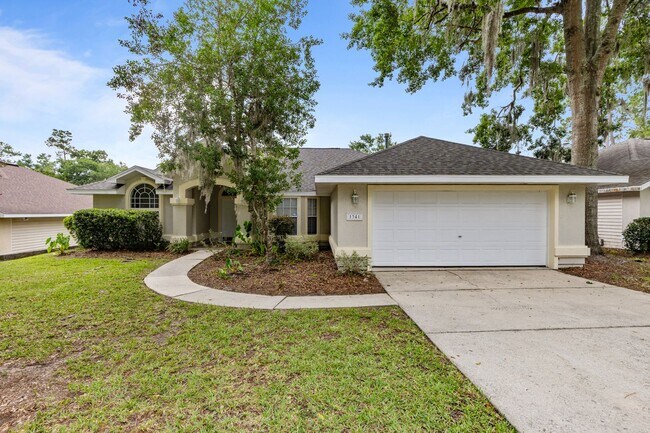 1341 NW 98th Terrace in Gainesville, FL - Foto de edificio - Building Photo