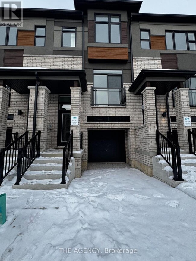 property at 660 Colborne St W