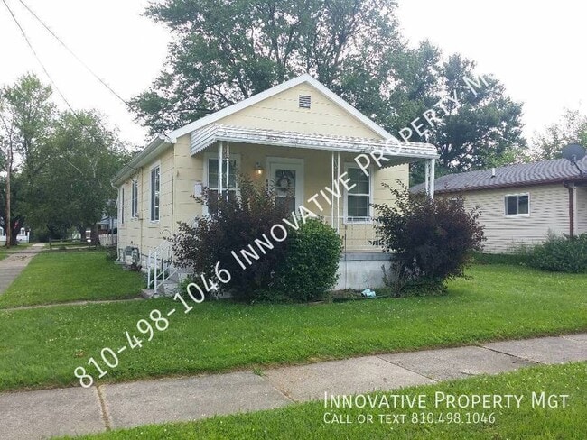 property at 3201 Clairmont St