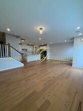 5680 Clear Creek Ln in Charlotte, NC - Foto de edificio - Building Photo
