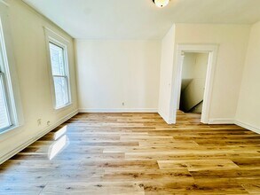 621 E Burnett Ave in Louisville, KY - Building Photo - Building Photo