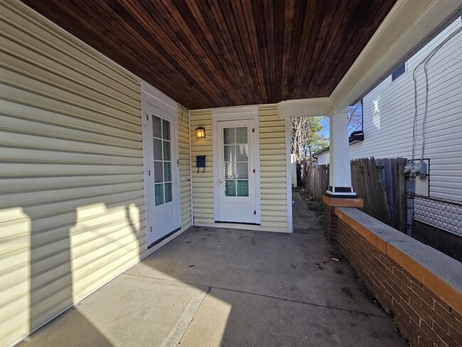 423 Clover St in Dayton, OH - Building Photo - Building Photo