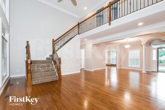 32040 Fairway Dr N in Foristell, MO - Foto de edificio - Building Photo