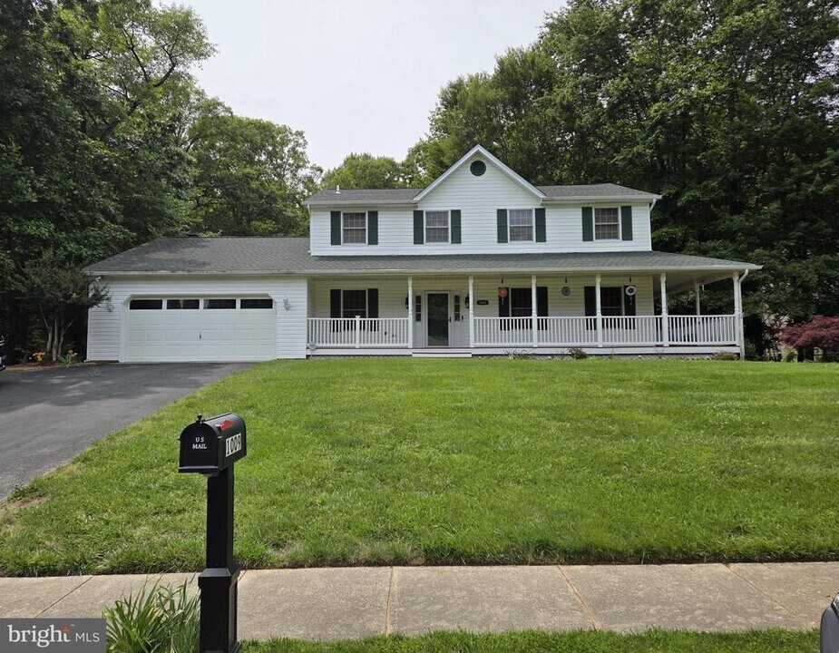 1009 Wales Dr in La Plata, MD - Building Photo