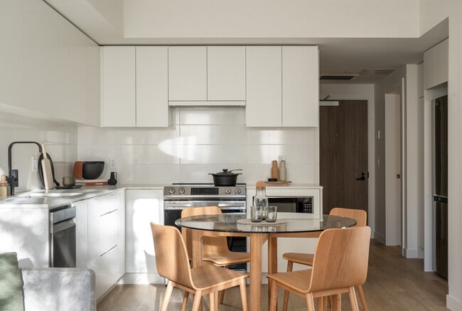 Mera in Coquitlam, BC - Building Photo - Building Photo