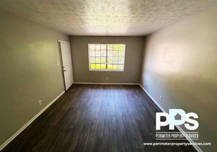 1731 Sams St in Marietta, GA - Building Photo - Building Photo