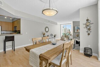 350 SE 2nd St in Fort Lauderdale, FL - Building Photo - Building Photo