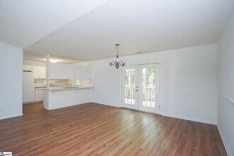 106 Greenapple Way in Simpsonville, SC - Building Photo - Building Photo