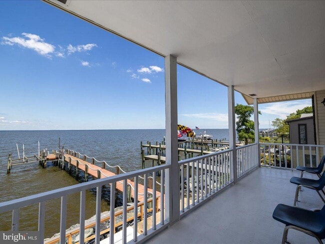 property at 2112 Lake Dr