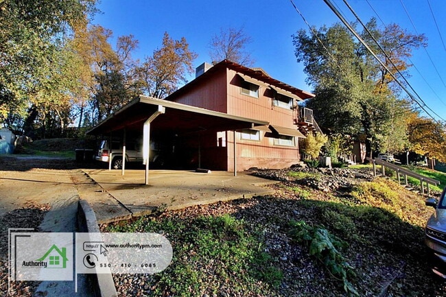 property at 1531 Mussel Shoals Ave