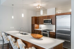 43 Westland Ave, Unit A206 in Boston, MA - Building Photo