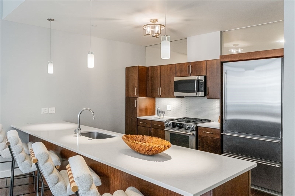 43 Westland Ave, Unit A206 in Boston, MA - Building Photo
