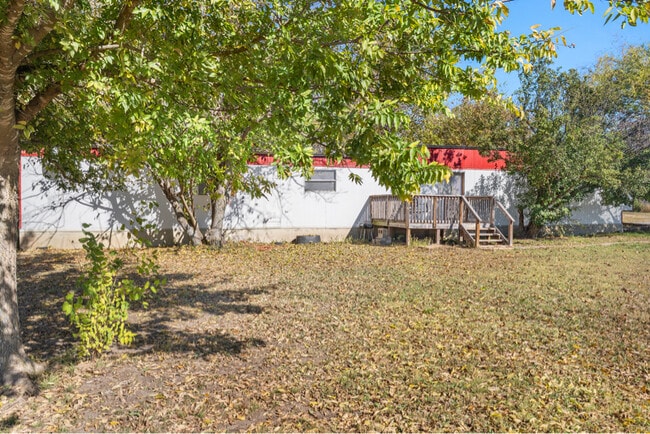 3818 Co Rd 826 in Anna, TX - Foto de edificio - Building Photo