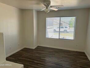 3943 E Tremaine Ave in Gilbert, AZ - Building Photo - Building Photo