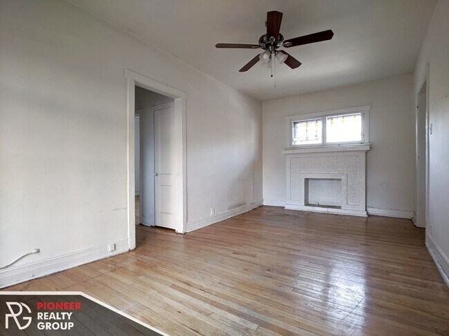 730 W Roscoe St in Chicago, IL - Building Photo - Building Photo