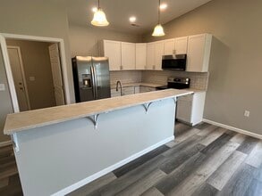 118 Burgundy Dr in Union, OH - Building Photo - Building Photo