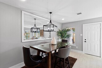 9946 Lanewell St in Houston, TX - Building Photo - Building Photo