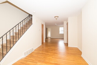 1310 Rodman St in Philadelphia, PA - Building Photo - Building Photo