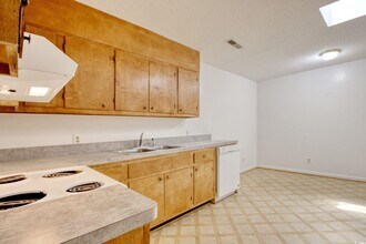 1028 Duke St in Georgetown, SC - Building Photo - Building Photo