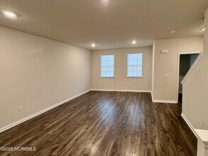 89 Melanie Wy in Stafford Township, NJ - Building Photo - Building Photo