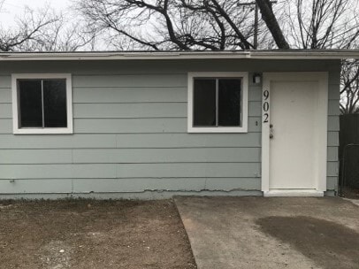 property at 902-904-904 J R Ct