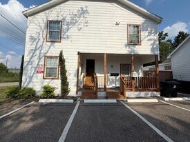 2518 Gano St in Houston, TX - Building Photo