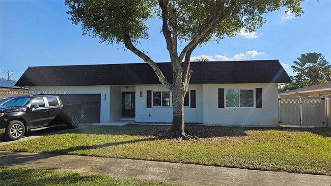 property at 8004 SW 29th St