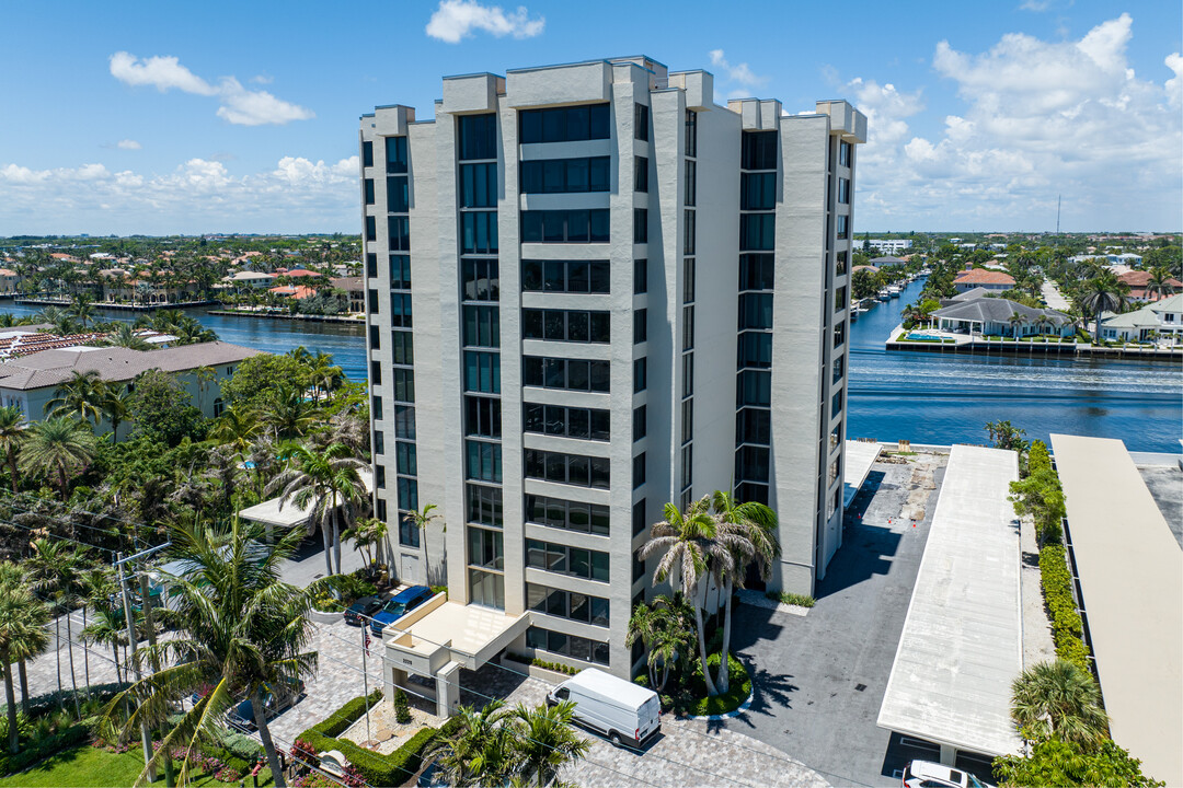 COURT OF DELRAY in Delray Beach, FL - Building Photo