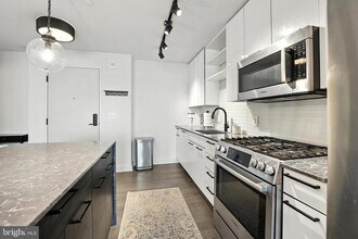 70 N St SE in Washington, DC - Building Photo - Building Photo