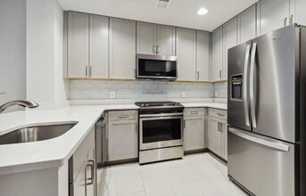 50 Florida Ave NE, Unit 112 in Washington, DC - Building Photo - Building Photo