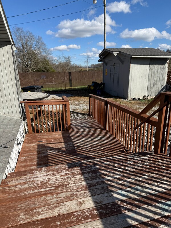 704 Mystic View Rd in Monticello, KY - Building Photo - Building Photo