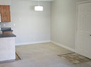 1190 E Waterside Cv in Cottonwood Heights, UT - Building Photo - Building Photo