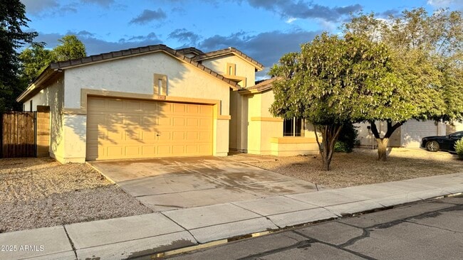 1362 W. Roadrunner Dr. in Chandler, AZ - Building Photo - Building Photo